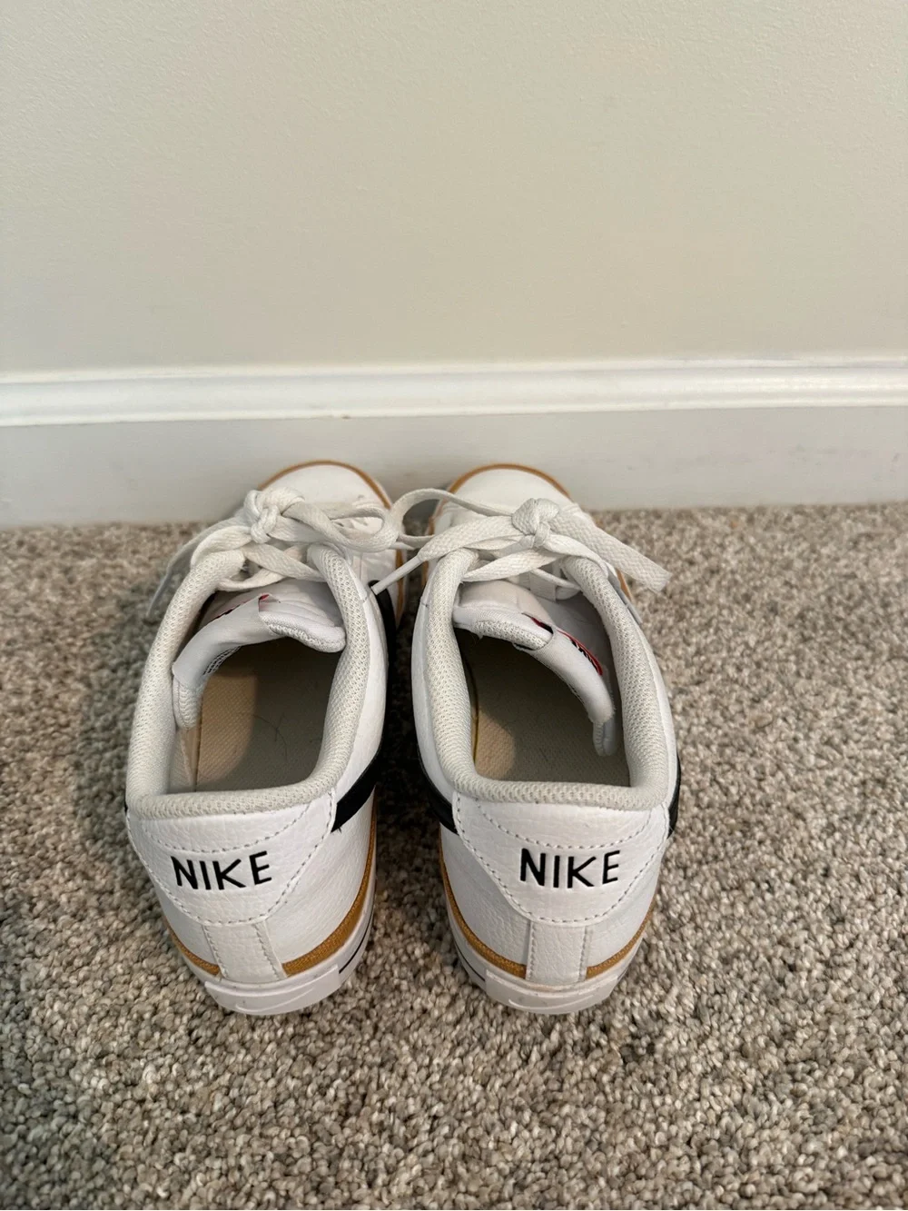 Nike Court Legacy sneakers